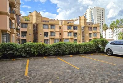 2 Bed Apartment with En Suite at Riverside Drive