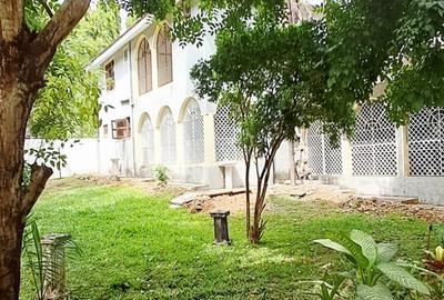 5 Bed House in Nyali Area - 2