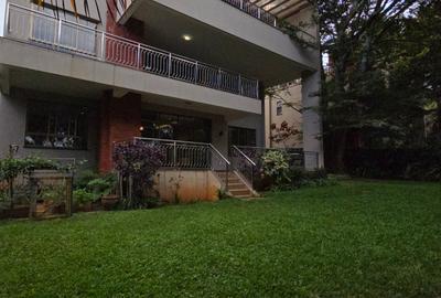 5 Bed Townhouse with En Suite at Lavington Green