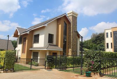 4 Bed Villa with En Suite in Kiambu Road