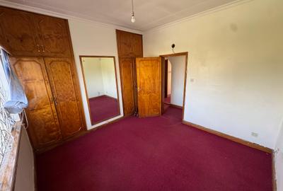 900 ft² Commercial Property with Service Charge Included at Old Waiyaki Way - 4