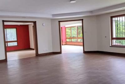 5 Bed Townhouse with Garden in Kitisuru