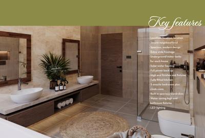 5 Bed Villa with En Suite at Jacaranda Ave