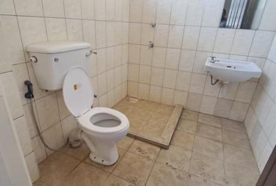 7,300 ft² Warehouse with Parking in Mombasa Road