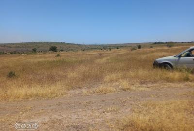 10 ac Land in Isinya - 2