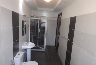 Serviced 3 Bed Apartment with En Suite at Kileleshwa
