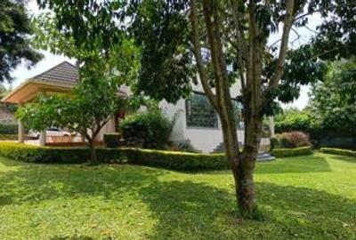 4 Bed House with En Suite at Muthaiga North