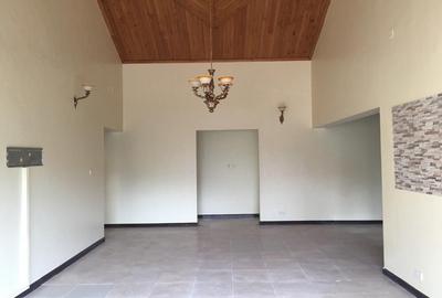 4 Bed Apartment in Kilimani - 2