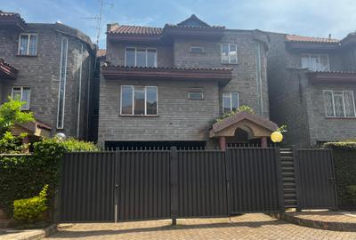 4 Bed Townhouse with En Suite at James Gichuru Road