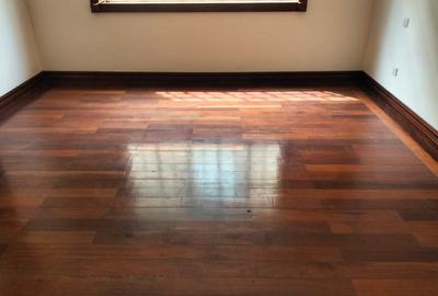 4 Bed Townhouse with En Suite in Lavington - 4