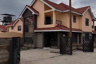 4 Bed Villa with En Suite at Rimpa