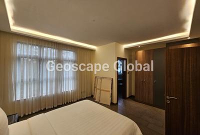 Furnished 2 Bed Apartment with En Suite in Spring Valley
