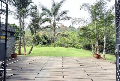 Furnished 2 Bed Apartment with En Suite in Gigiri - 4