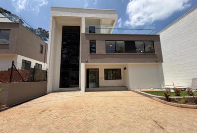 6 Bed Villa with En Suite at Peponi Road