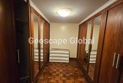 Furnished 3 Bed Apartment with En Suite in Riverside - 3