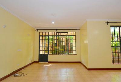 2 Bed Apartment with En Suite in Brookside - 2