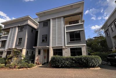 5 Bed Apartment with En Suite in Lavington