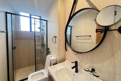 3 Bed Apartment with En Suite in Brookside - 4