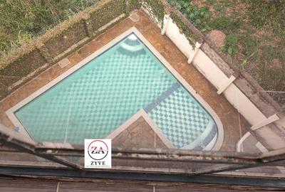 1 Bed Apartment with Swimming Pool at Kilimani