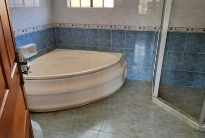4 Bed Townhouse with En Suite in Westlands Area