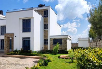 5 Bed Villa with En Suite at Katani Road
