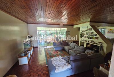4 Bed House with En Suite in Loresho
