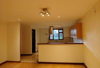 3 Bed Apartment with Gym in Riverside - 3