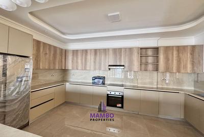 3 Bed Apartment with En Suite at Brookside Drive - 2