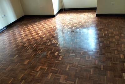 5 Bed Townhouse with En Suite in Lavington