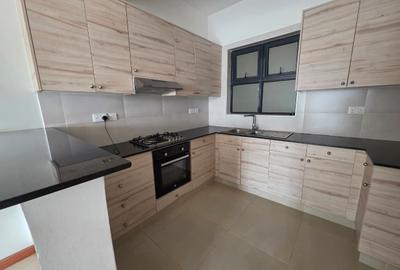2 Bed Apartment with En Suite in Rhapta Road