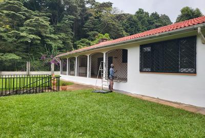 4 Bed Townhouse with En Suite in Gigiri - 2