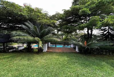 5 Bed House with En Suite in Kitisuru - 3