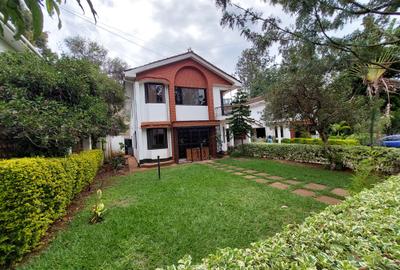 6 Bed Townhouse with En Suite at Kilimani Road