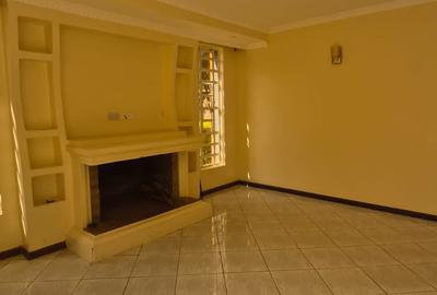 4 Bed Townhouse with En Suite in Kiambu Road - 3