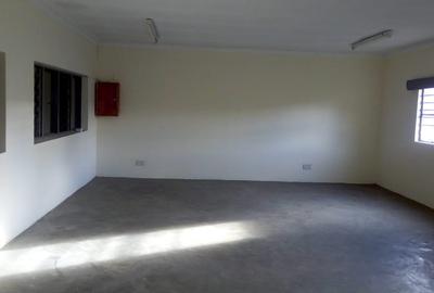 4,497 ft² Warehouse in Industrial Area - 4