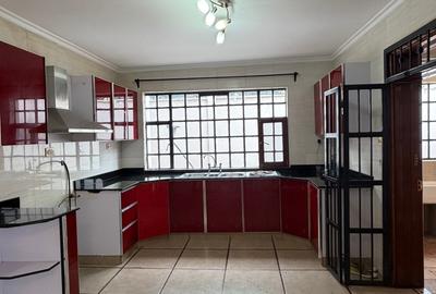 4 Bed Villa with En Suite at Runda Road - 4