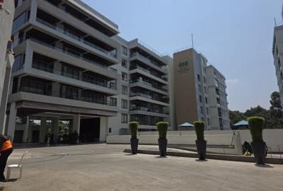 Furnished 4 Bed Apartment with En Suite in Spring Valley