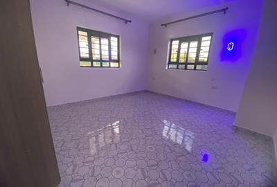 3 Bed House with En Suite in Kitengela - 4