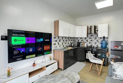 Serviced Studio Apartment with En Suite in Kileleshwa - 2