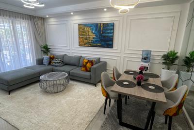 Serviced 2 Bed Apartment with En Suite in Riverside - 2
