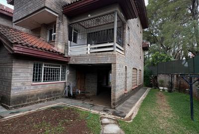 5 Bed Townhouse with En Suite at James Gichuru - 2