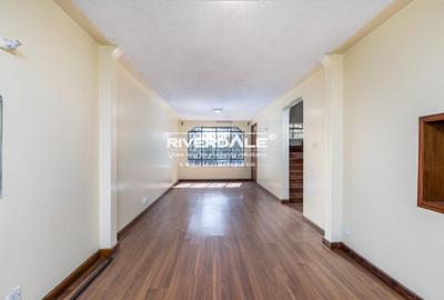 3 Bed Townhouse with En Suite in Parklands