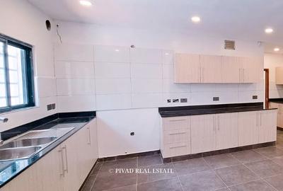 4 Bed House with Garden in Muthaiga - 4