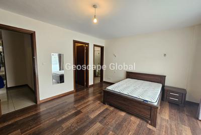 4 Bed Apartment with En Suite in Westlands Area - 4