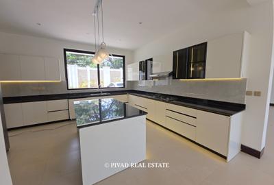 5 Bed House with Garden in Kitisuru - 3
