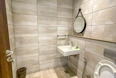 2 Bed Apartment with En Suite in General Mathenge