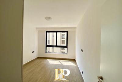 3 Bed Apartment with En Suite in Riverside