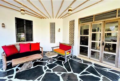 10 Bed House with En Suite in Diani