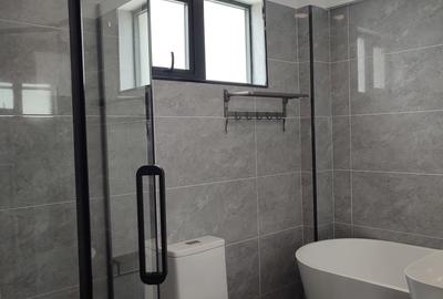 4 Bed Apartment with En Suite in Lavington - 4