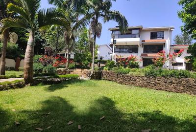 6 Bed House with Staff Quarters in Runda - 2